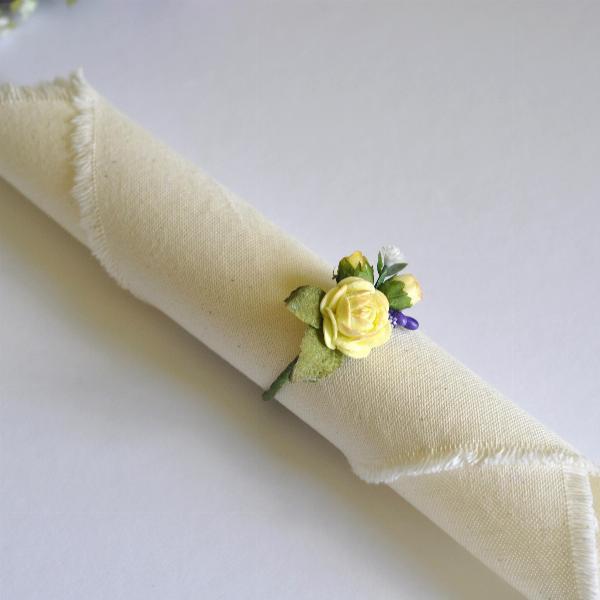 Napkin ring ''Delicate bouquet'' [8]